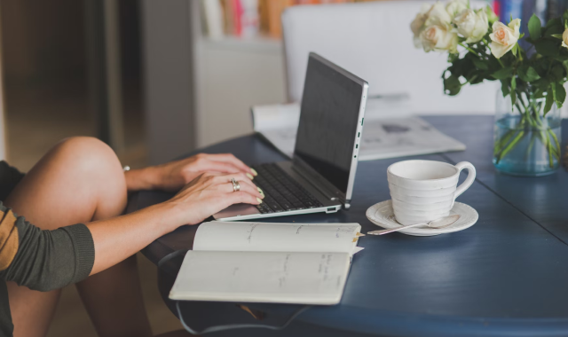 Starting a blog from scratch with no audience or experience